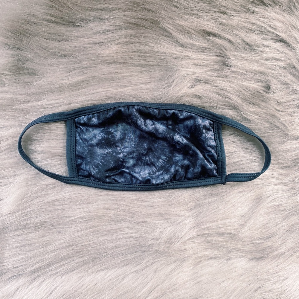 Tie dye mask